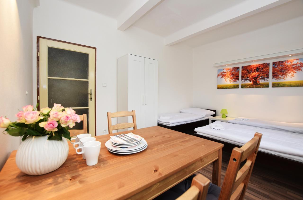 Cisarka Apartments Πράγα Εξωτερικό φωτογραφία
