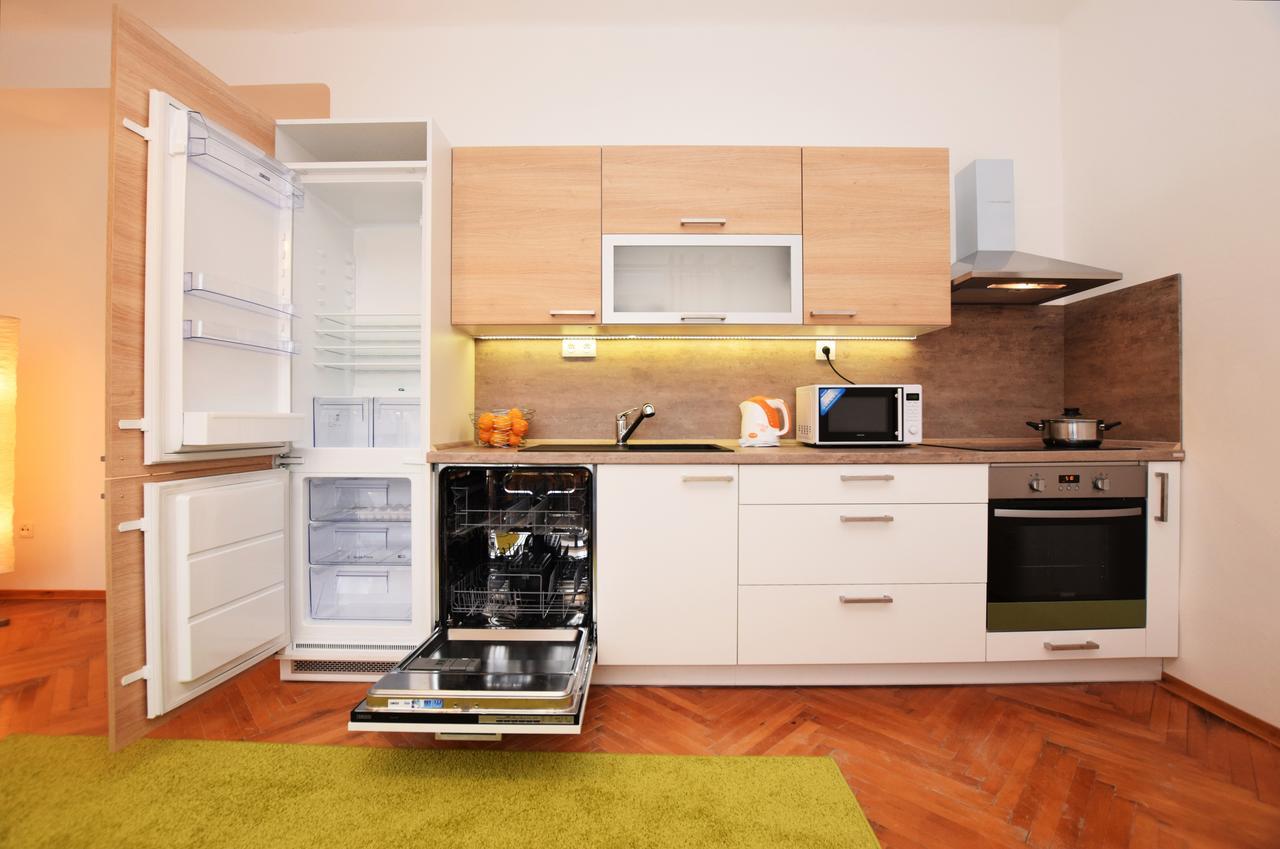 Cisarka Apartments Πράγα Εξωτερικό φωτογραφία